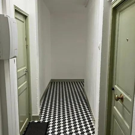 Charmant Montmartrois * París